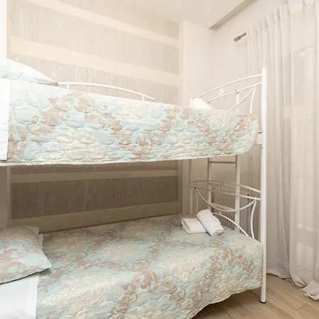 アパート Tsimiski's Pearl *