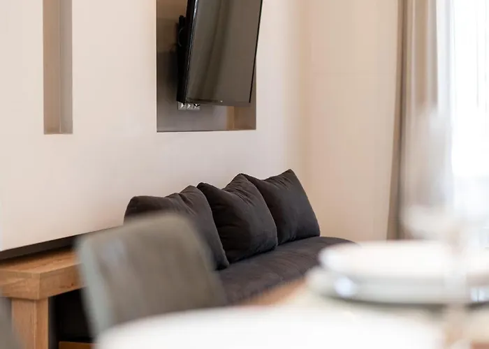 Tsimiski's Pearl * 塞萨洛尼基