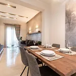 Tsimiski's Pearl Apartament Saloniki